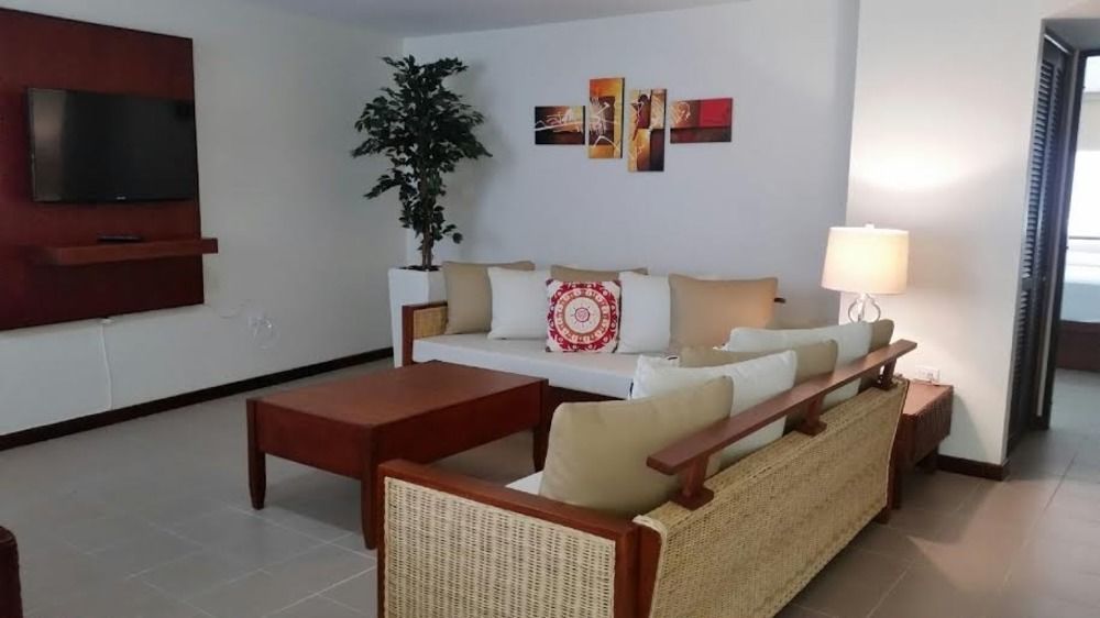 The Plaza Suites Humacao Exteriér fotografie